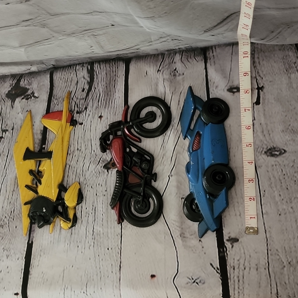 Metal Wall Hanging - Picture 16 of 16